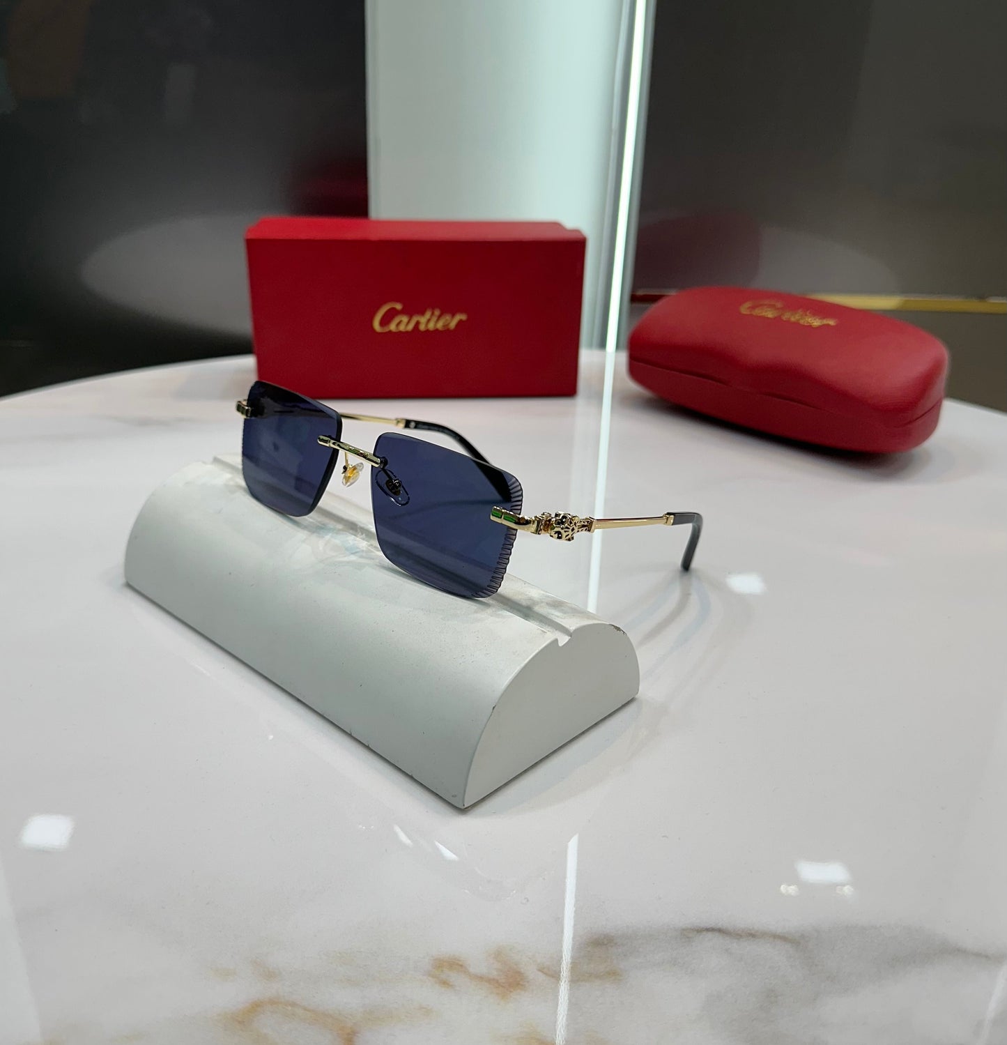 Cartie r 7203 Gold Black Ultimate Luxury Shade With Original Packaging