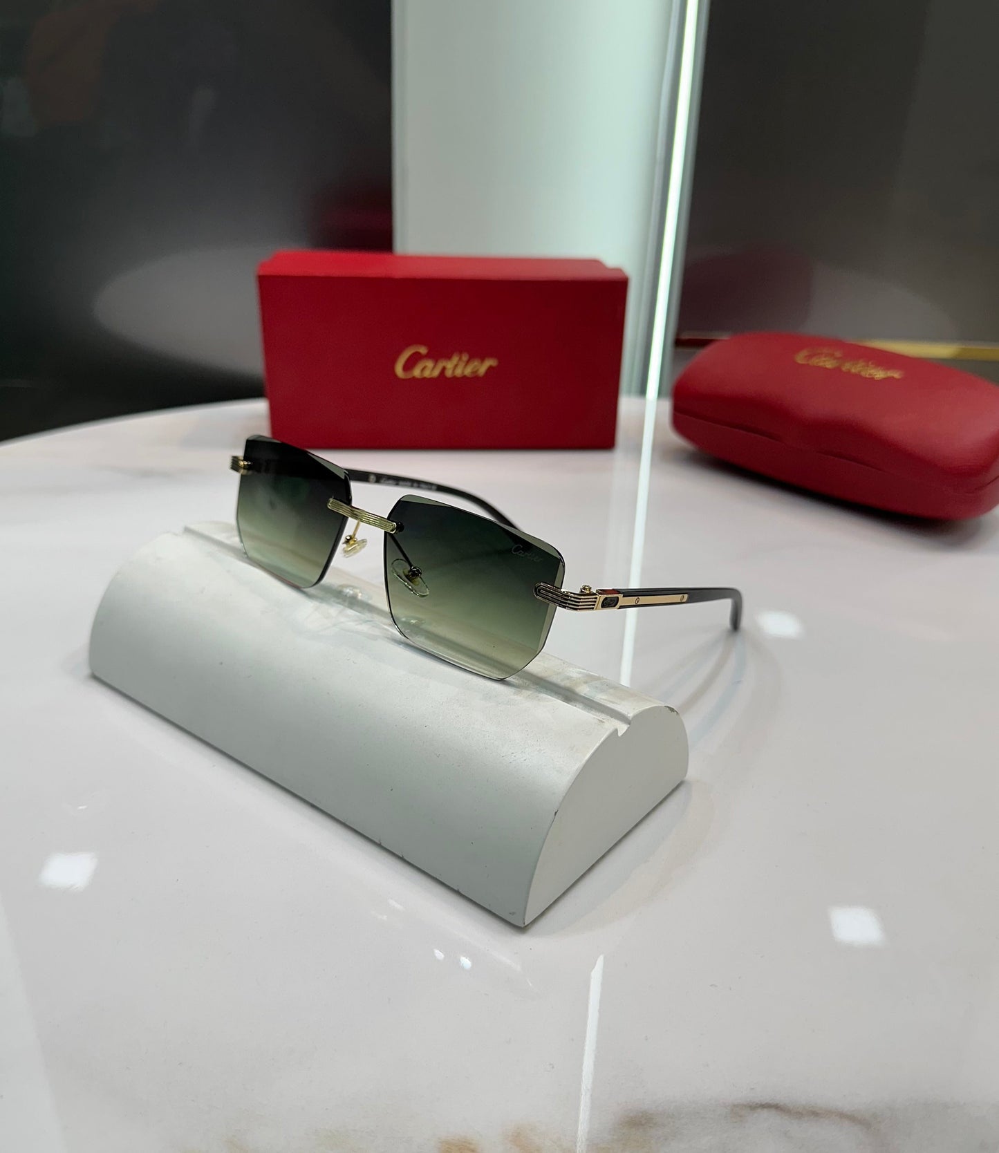 Cartie r 030 Green Ultimate Luxury Shade With Original Packaging